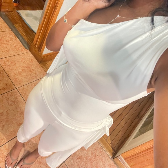 Two piece set - Picture 5 of 5